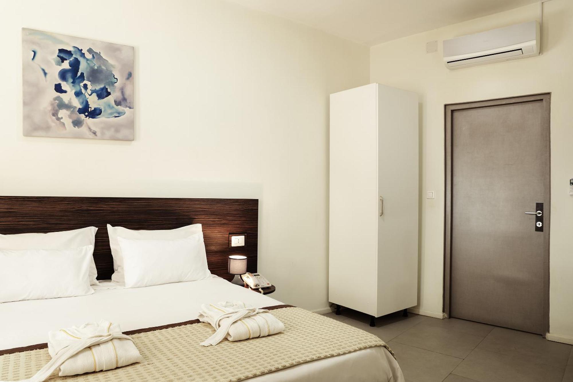 Hotel La Villette Антананариву Екстериор снимка