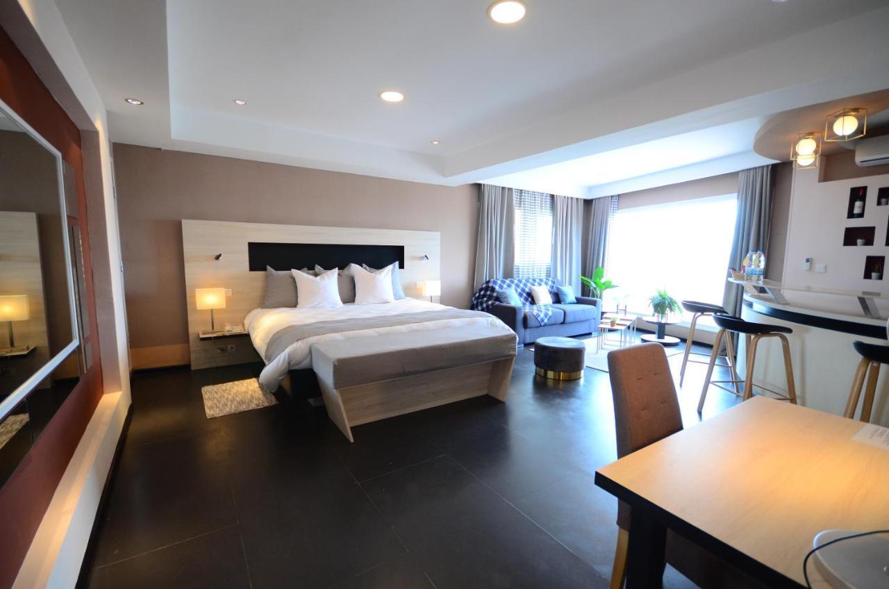 Hotel La Villette Антананариву Екстериор снимка